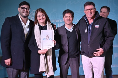 Entrega de escrituras en Pigüé: más familias acceden al derecho a la propiedad gracias al programa “Mi Escritura, Mi Casa”
